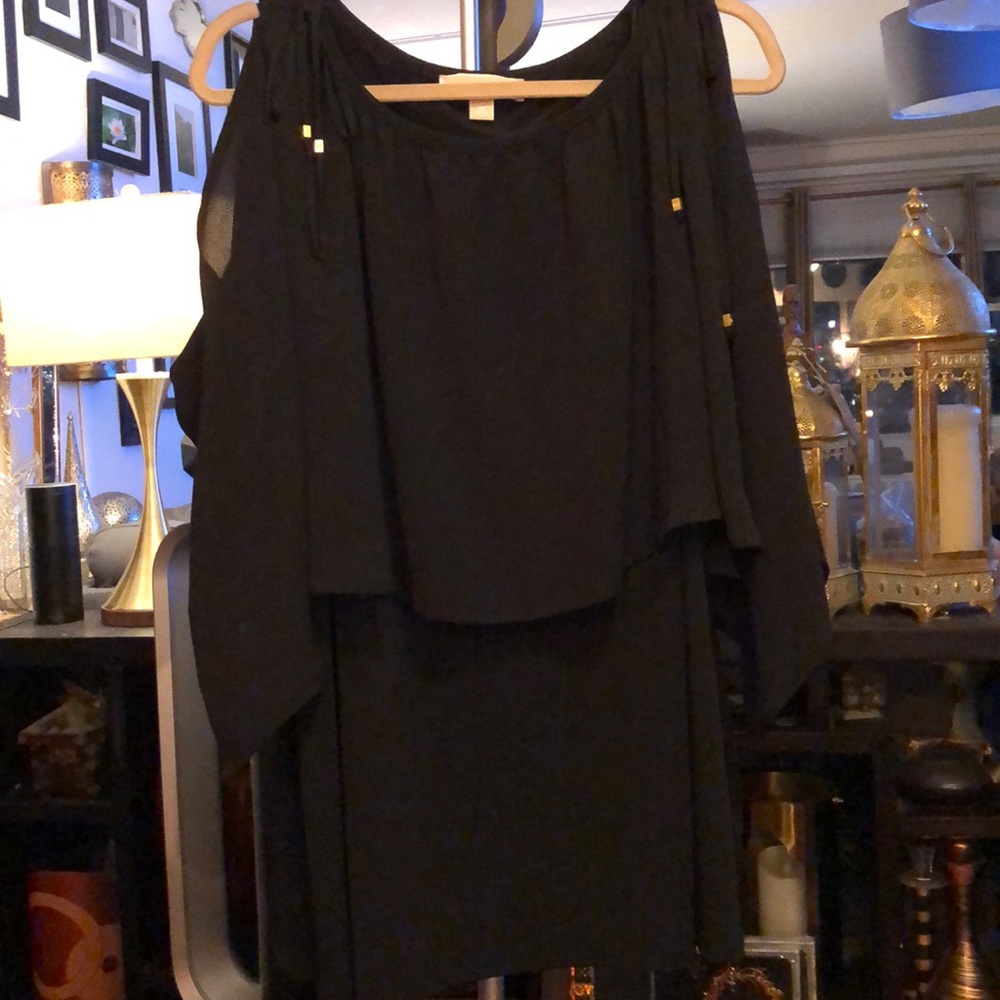 Michael Kors cold shoulder chiffon blouse